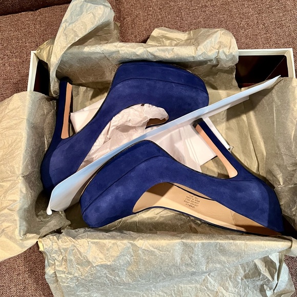 Joan and David platform heels - Picture 13 of 15